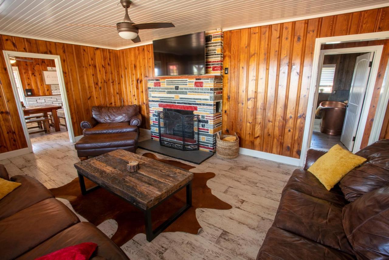 Nebo'S Foot, Hiking And Biking Escape With Game Shed Villa Dardanelle ภายนอก รูปภาพ