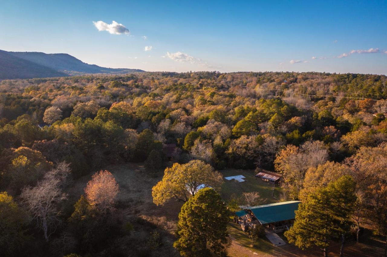 Nebo'S Foot, Hiking And Biking Escape With Game Shed Villa Dardanelle ภายนอก รูปภาพ